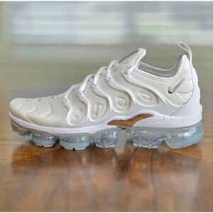 Nike Vapormax Plus White Silver Men's Shoes Size 7.5 Air Max New FQ8895-100